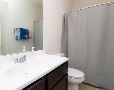 13239 Ashley Meadow Lane - Photo Thumbnail 17