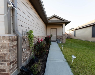 13239 Ashley Meadow Lane - Photo Thumbnail 2