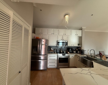 2111 Welch Street - Photo Thumbnail 5