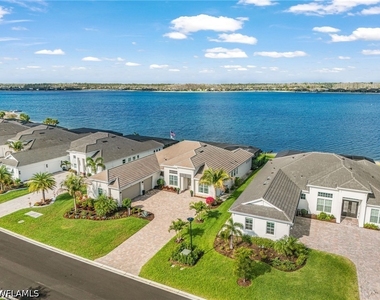 13832 Blue Bay Circle - Photo Thumbnail 35