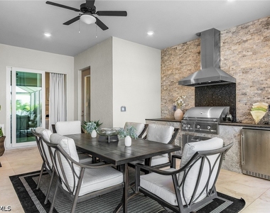 13832 Blue Bay Circle - Photo Thumbnail 6