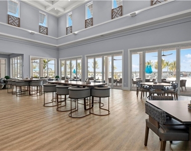 13832 Blue Bay Circle - Photo Thumbnail 36