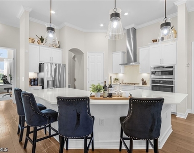 13832 Blue Bay Circle - Photo Thumbnail 4