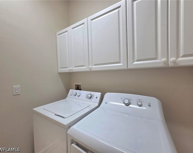 7892 Sanctuary Circle - Photo Thumbnail 27