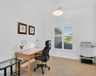 576 Briarwood Boulevard - Photo Thumbnail 19