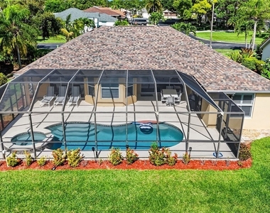 576 Briarwood Boulevard - Photo Thumbnail 1