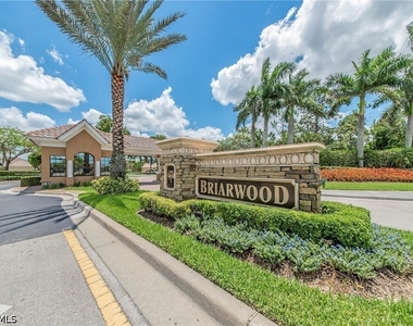576 Briarwood Boulevard - Photo Thumbnail 27