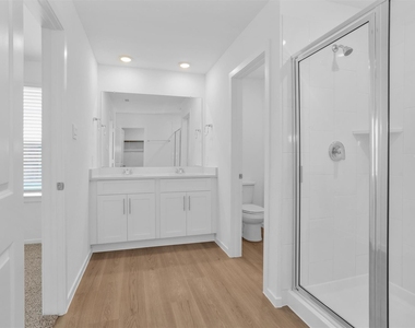 3518 Grassland Dr - Photo Thumbnail 14