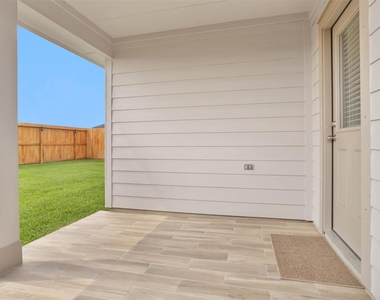 3518 Grassland Dr - Photo Thumbnail 25