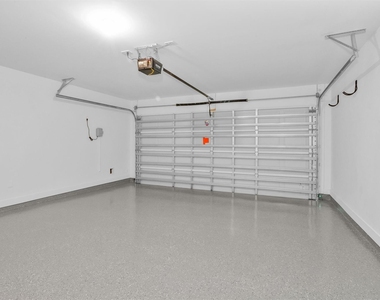 3518 Grassland Dr - Photo Thumbnail 23