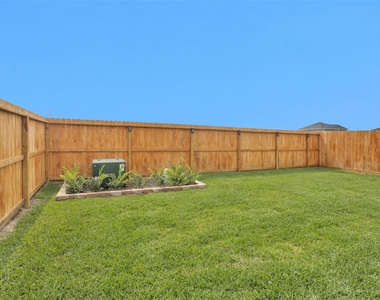 3518 Grassland Dr - Photo Thumbnail 27