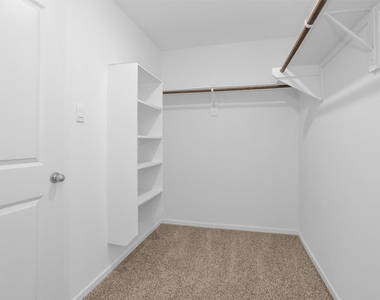 3518 Grassland Dr - Photo Thumbnail 15