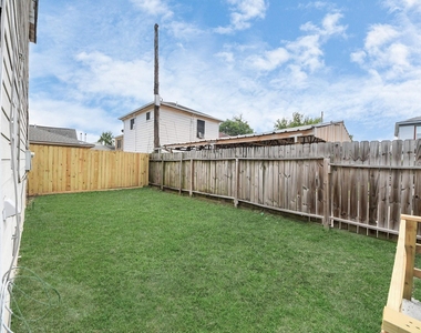 2902 Truxillo Street - Photo Thumbnail 30