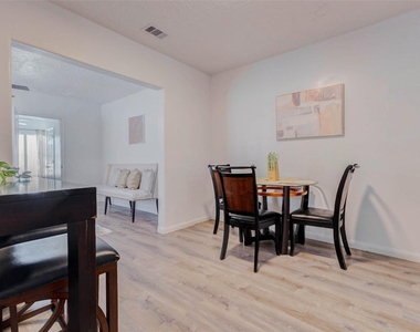 2902 Truxillo Street - Photo Thumbnail 14