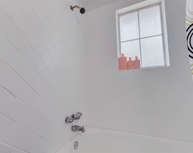 2902 Truxillo Street - Photo Thumbnail 20