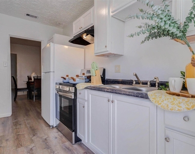 2902 Truxillo Street - Photo Thumbnail 25