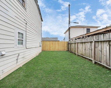 2902 Truxillo Street - Photo Thumbnail 31