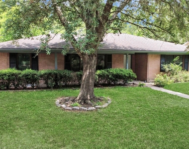 4422 Nenana Drive - Photo Thumbnail 11