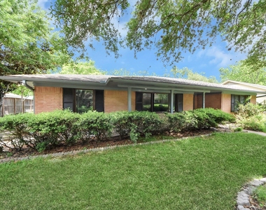 4422 Nenana Drive - Photo Thumbnail 35