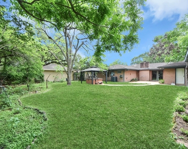 4422 Nenana Drive - Photo Thumbnail 14