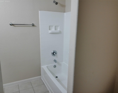 3311 Siebinthaler Lane - Photo Thumbnail 17
