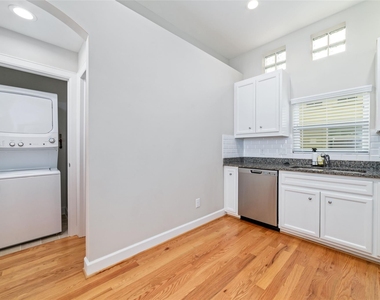 8705 Bryam - Photo Thumbnail 13