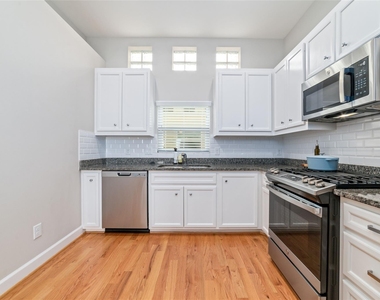 8705 Bryam - Photo Thumbnail 11
