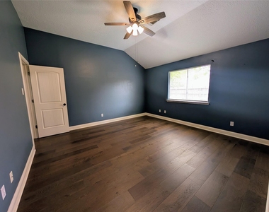 14619 Golden Cypress Lane - Photo Thumbnail 12
