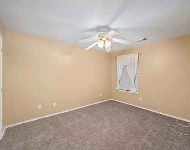 3702 Bent Springs Lane - Photo Thumbnail 13