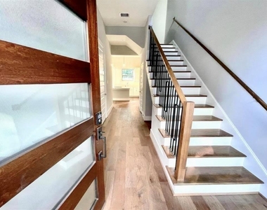 803 Thornton Road - Photo Thumbnail 7