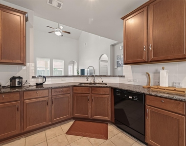 13730 Andover Park Drive - Photo Thumbnail 18