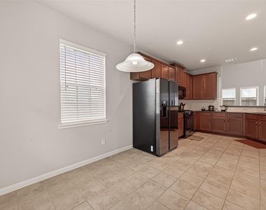 13730 Andover Park Drive - Photo Thumbnail 13