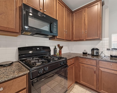13730 Andover Park Drive - Photo Thumbnail 19