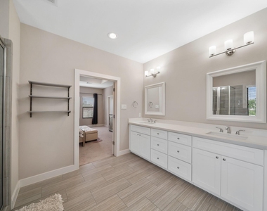 1824 Bonner Street - Photo Thumbnail 29