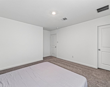 21831 Tallulah River Drive - Photo Thumbnail 30