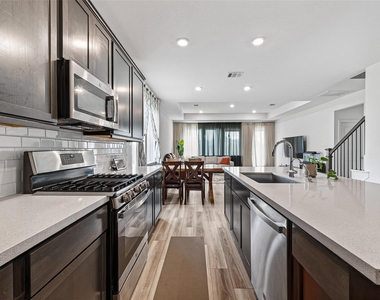 21831 Tallulah River Drive - Photo Thumbnail 8
