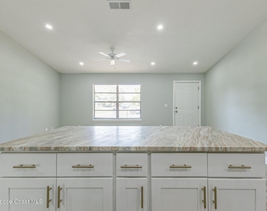 861 Furth Road Nw - Photo Thumbnail 8