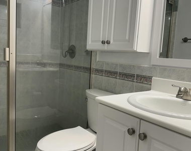 123 Seaport Boulevard - Photo Thumbnail 41