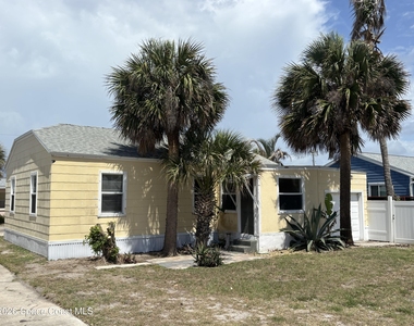 1320 S Atlantic Avenue - Photo Thumbnail 3
