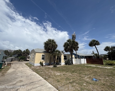 1320 S Atlantic Avenue - Photo Thumbnail 4