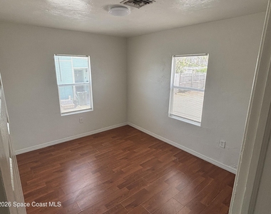1320 S Atlantic Avenue - Photo Thumbnail 16