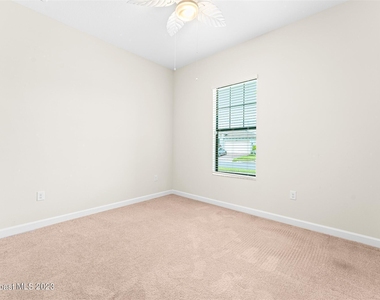 2323 Great Belt Circle - Photo Thumbnail 23