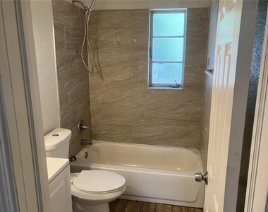 315 S Seminole Avenue - Photo Thumbnail 5