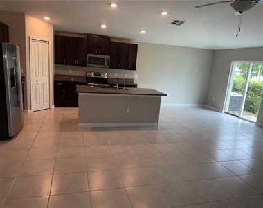 13204 Great Plains Drive - Photo Thumbnail 6