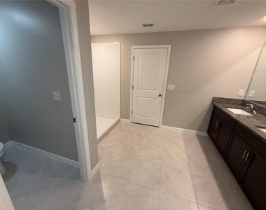 13204 Great Plains Drive - Photo Thumbnail 19