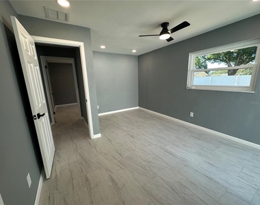 740 16th Avenue Sw - Photo Thumbnail 17