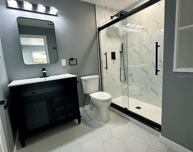 740 16th Avenue Sw - Photo Thumbnail 10