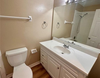 6262 142nd Avenue N - Photo Thumbnail 9