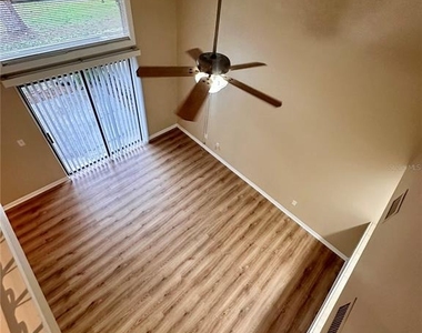 6262 142nd Avenue N - Photo Thumbnail 12