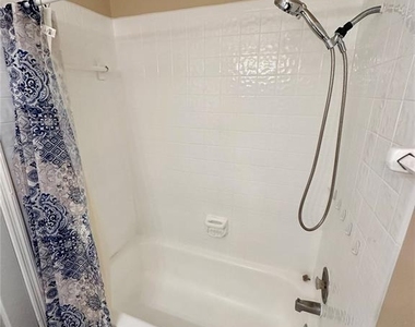 6262 142nd Avenue N - Photo Thumbnail 10